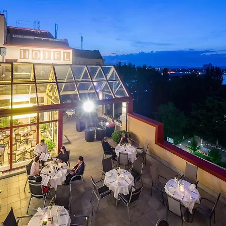 Hotel Western Dreilaenderbruecke